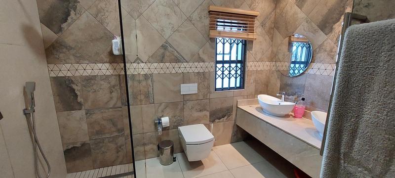 To Let 4 Bedroom Property for Rent in Ramsgate KwaZulu-Natal