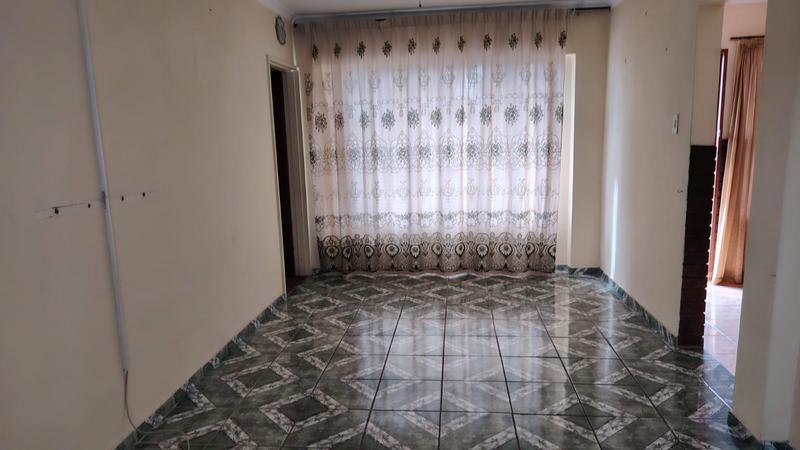 5 Bedroom Property for Sale in Umhlatuzana KwaZulu-Natal