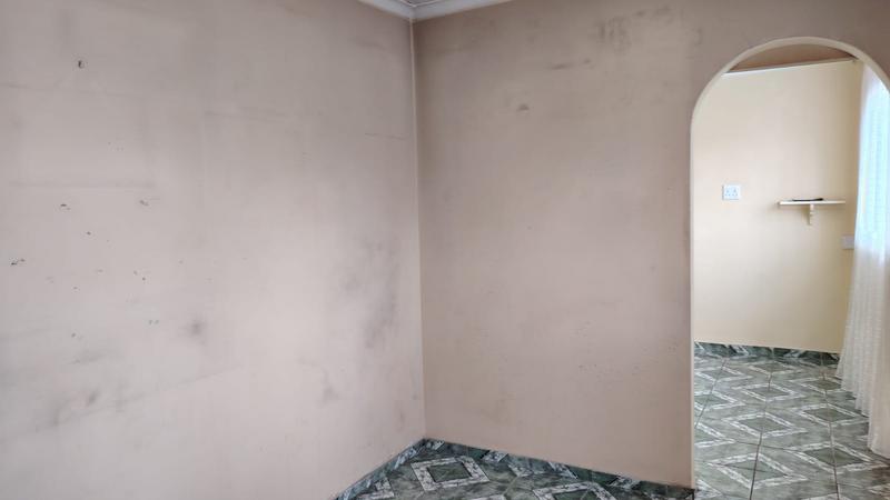5 Bedroom Property for Sale in Umhlatuzana KwaZulu-Natal