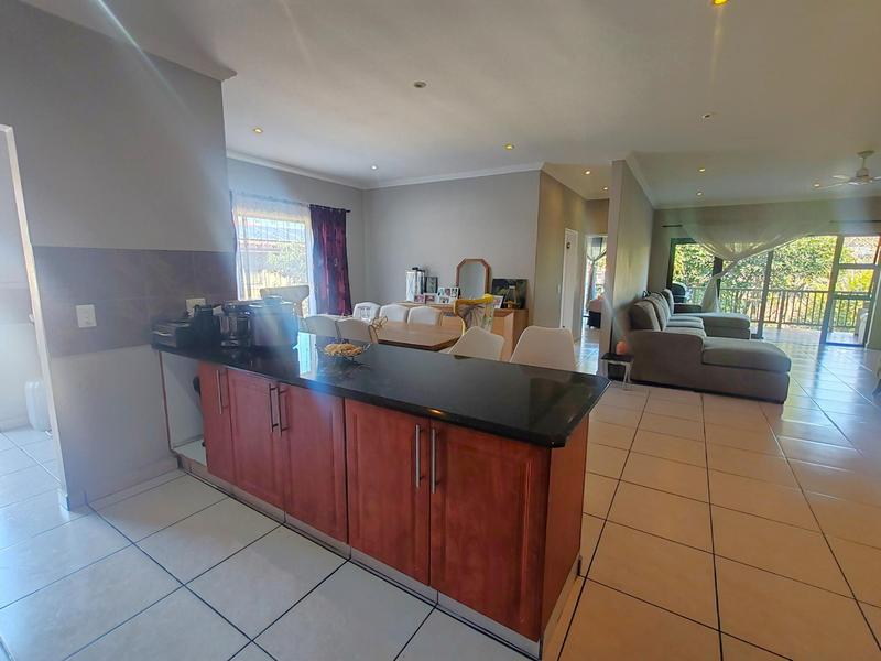 4 Bedroom Property for Sale in Shelly Beach KwaZulu-Natal