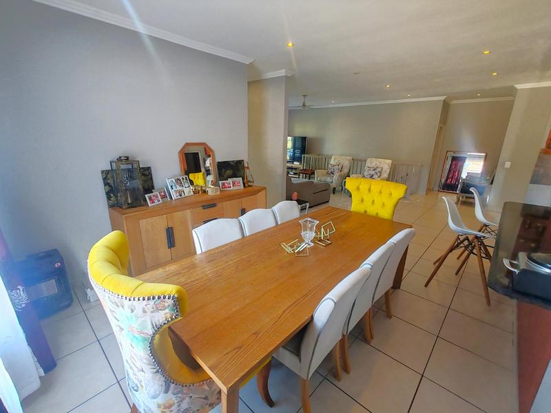 4 Bedroom Property for Sale in Shelly Beach KwaZulu-Natal