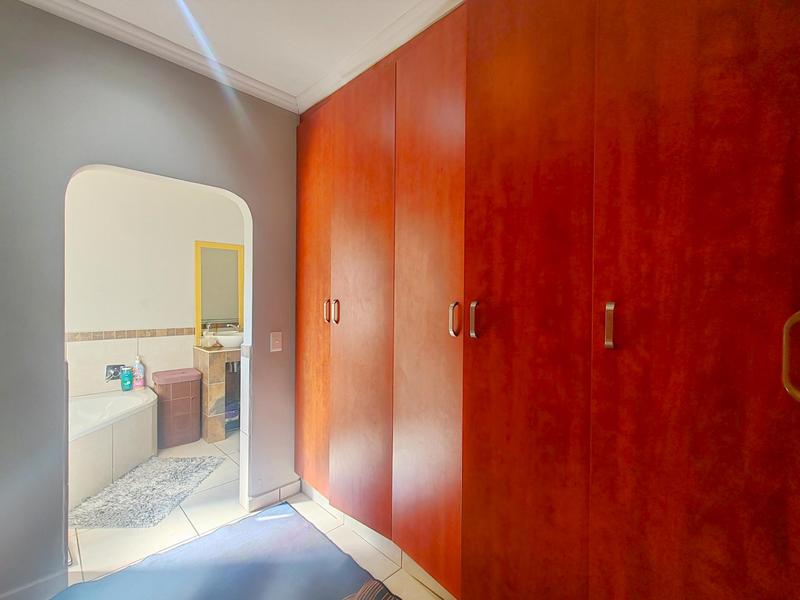 4 Bedroom Property for Sale in Shelly Beach KwaZulu-Natal