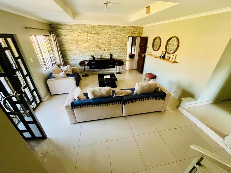 5 Bedroom Property for Sale in Inanda KwaZulu-Natal