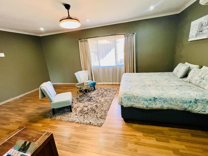 5 Bedroom Property for Sale in Inanda KwaZulu-Natal