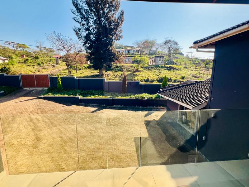 5 Bedroom Property for Sale in Inanda KwaZulu-Natal