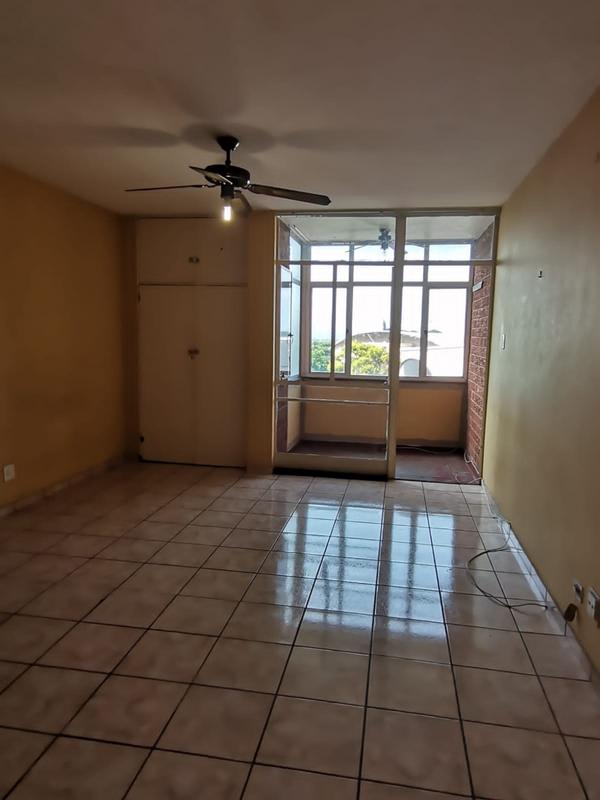 To Let 1 Bedroom Property for Rent in Empangeni Central KwaZulu-Natal