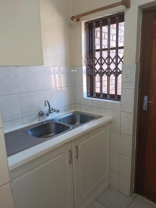 To Let 2 Bedroom Property for Rent in Arboretum KwaZulu-Natal