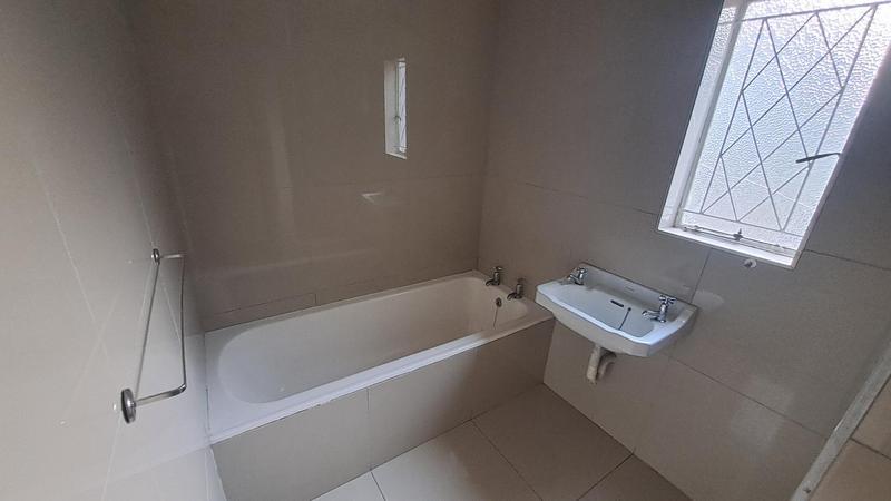 To Let 4 Bedroom Property for Rent in Westville KwaZulu-Natal