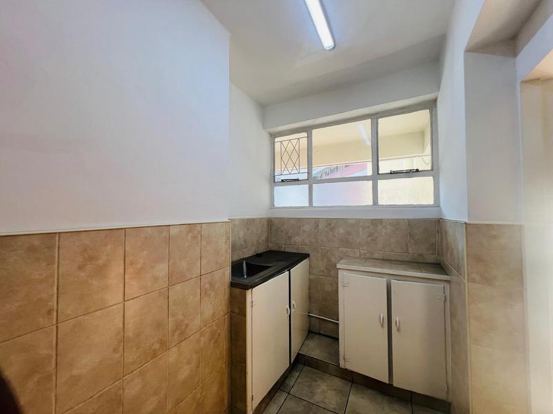 To Let 1 Bedroom Property for Rent in Durban Central KwaZulu-Natal