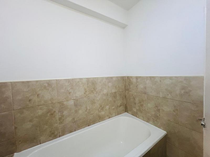 To Let 1 Bedroom Property for Rent in Durban Central KwaZulu-Natal