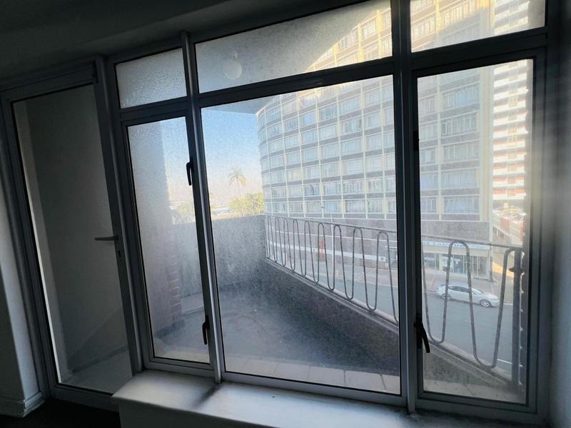 To Let 1 Bedroom Property for Rent in Durban Central KwaZulu-Natal