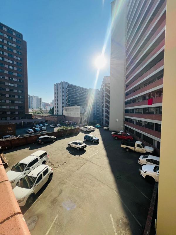To Let 1 Bedroom Property for Rent in Durban Central KwaZulu-Natal