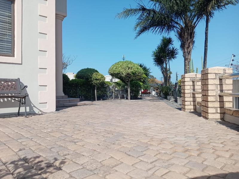 4 Bedroom Property for Sale in Woodview KwaZulu-Natal