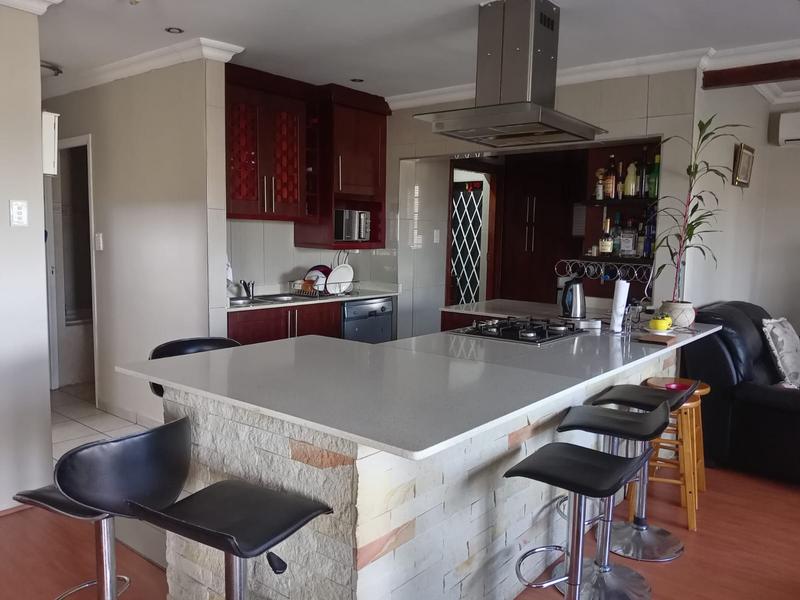 4 Bedroom Property for Sale in Woodview KwaZulu-Natal