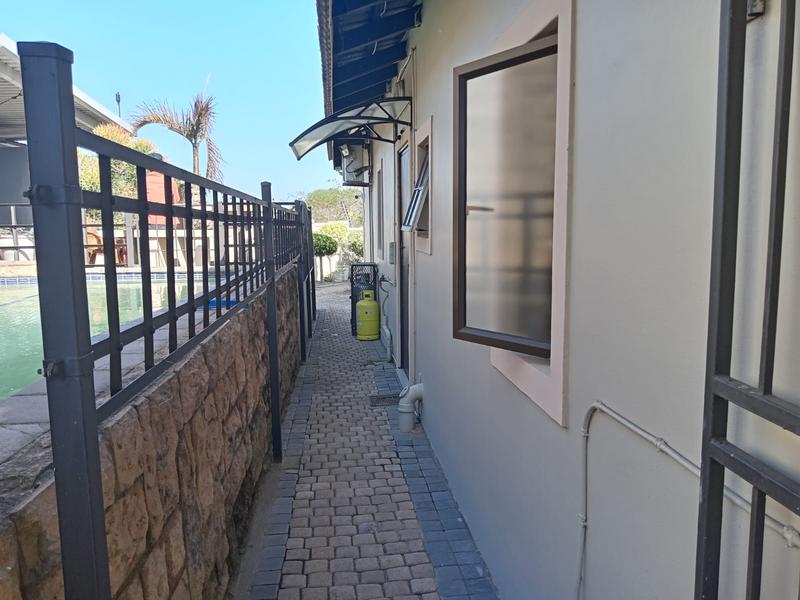 4 Bedroom Property for Sale in Woodview KwaZulu-Natal