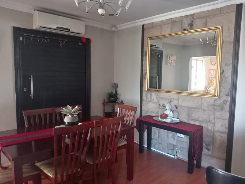 4 Bedroom Property for Sale in Woodview KwaZulu-Natal