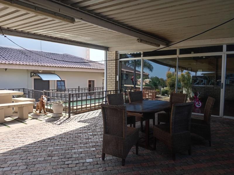 4 Bedroom Property for Sale in Woodview KwaZulu-Natal
