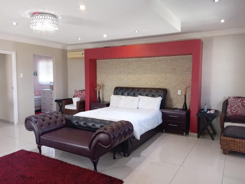 4 Bedroom Property for Sale in Woodview KwaZulu-Natal