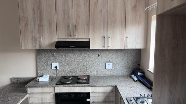 To Let 2 Bedroom Property for Rent in Malvern KwaZulu-Natal