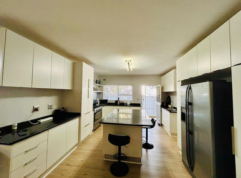 4 Bedroom Property for Sale in Sheffield Beach KwaZulu-Natal