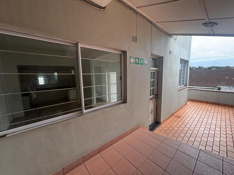 To Let 3 Bedroom Property for Rent in Bluff KwaZulu-Natal