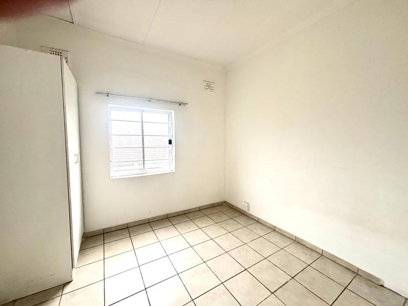 To Let 3 Bedroom Property for Rent in Bluff KwaZulu-Natal