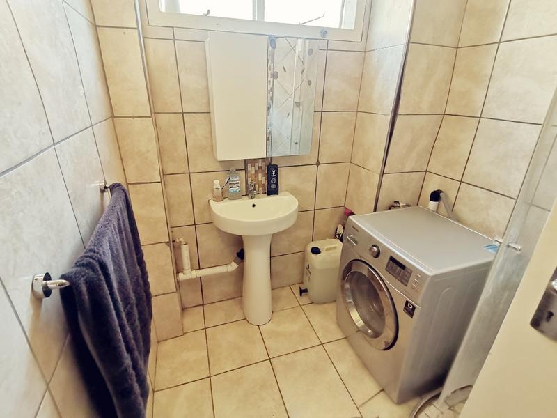 To Let 2 Bedroom Property for Rent in The Wolds KwaZulu-Natal