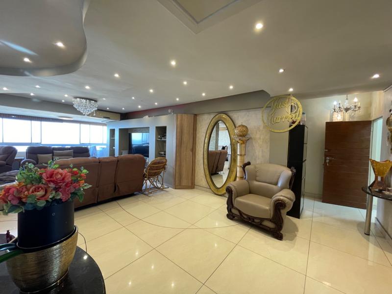 6 Bedroom Property for Sale in North Beach KwaZulu-Natal
