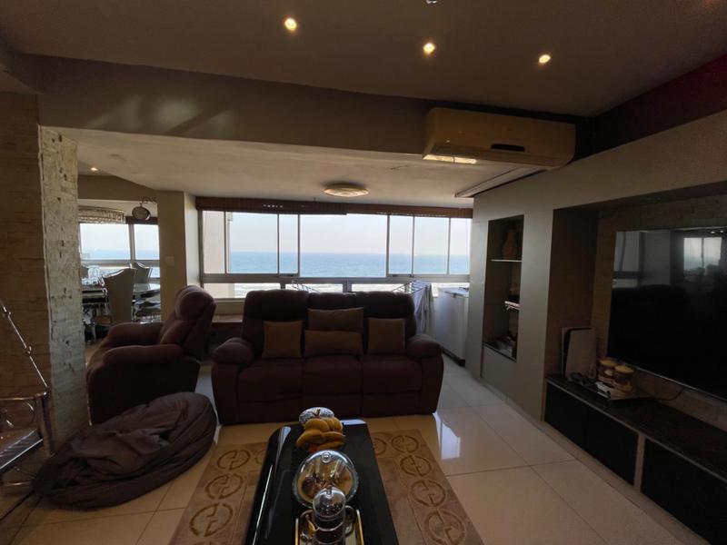 6 Bedroom Property for Sale in North Beach KwaZulu-Natal