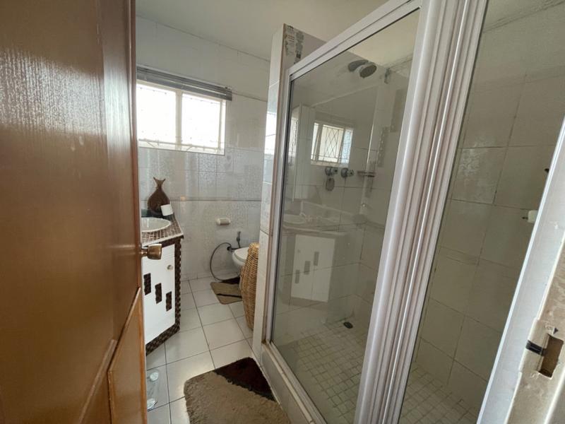6 Bedroom Property for Sale in North Beach KwaZulu-Natal
