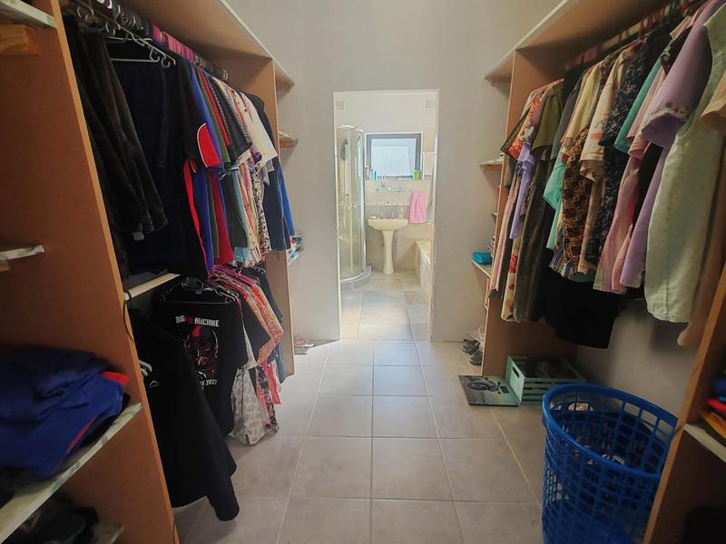 4 Bedroom Property for Sale in Ramsgate KwaZulu-Natal