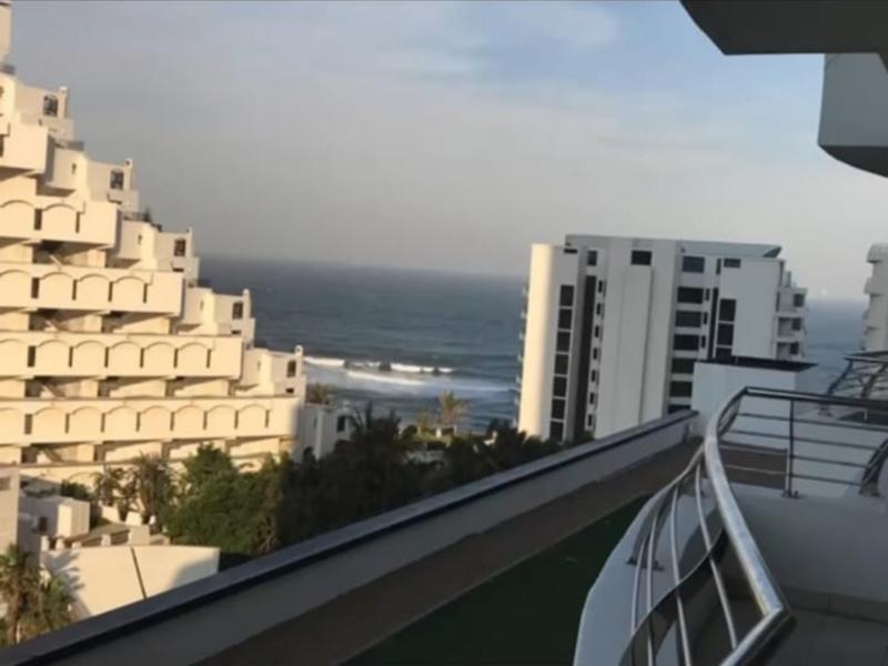 2 Bedroom Property for Sale in Umhlanga Rocks KwaZulu-Natal