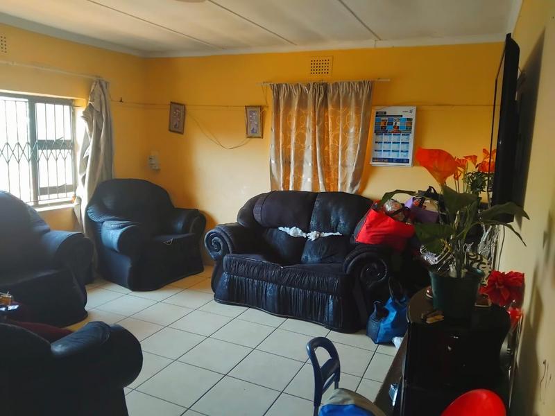 3 Bedroom Property for Sale in Montclair KwaZulu-Natal