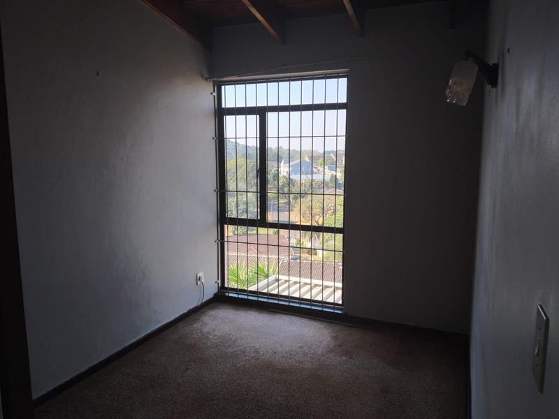 2 Bedroom Property for Sale in Woodhaven KwaZulu-Natal