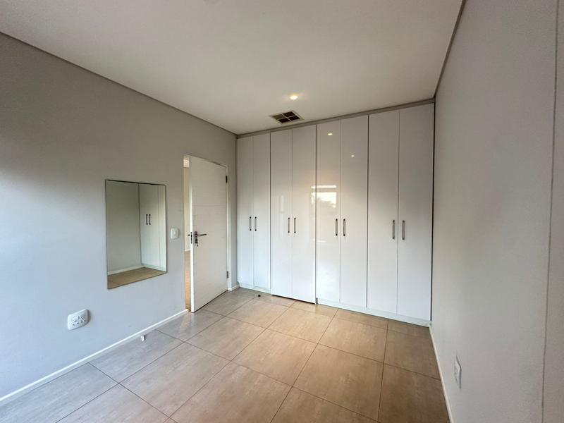 To Let 2 Bedroom Property for Rent in Seaward Estate KwaZulu-Natal