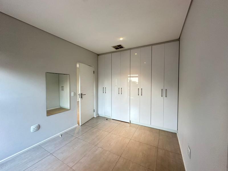 To Let 2 Bedroom Property for Rent in Seaward Estate KwaZulu-Natal