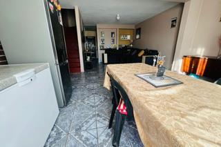 3 Bedroom Property for Sale in Newlands East KwaZulu-Natal
