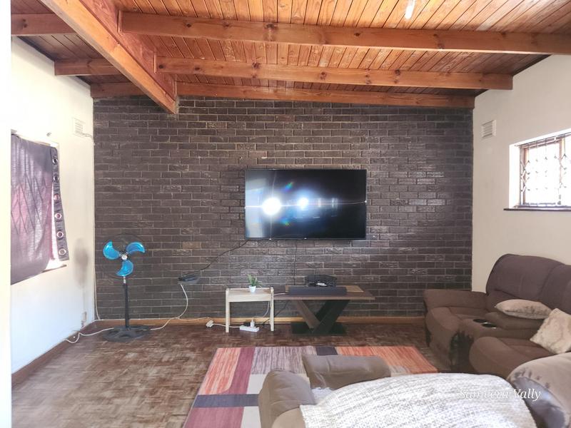 To Let 3 Bedroom Property for Rent in Sherwood KwaZulu-Natal