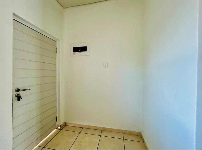 1 Bedroom Property for Sale in Ballitoville KwaZulu-Natal