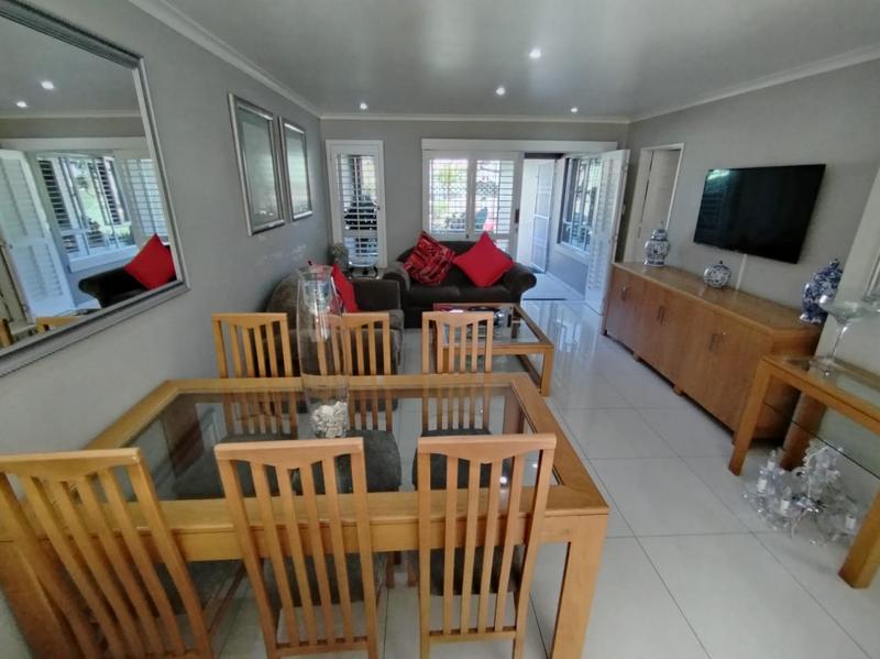 2 Bedroom Property for Sale in Somerset Park KwaZulu-Natal