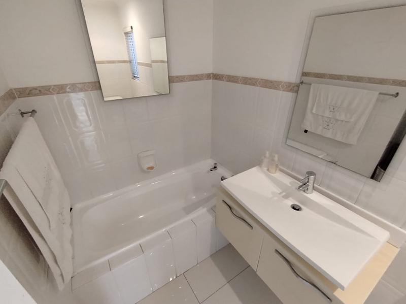 2 Bedroom Property for Sale in Somerset Park KwaZulu-Natal