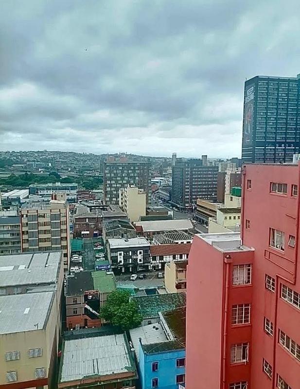 2 Bedroom Property for Sale in Durban Central KwaZulu-Natal