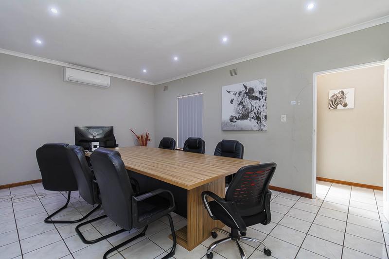 4 Bedroom Property for Sale in Manors KwaZulu-Natal