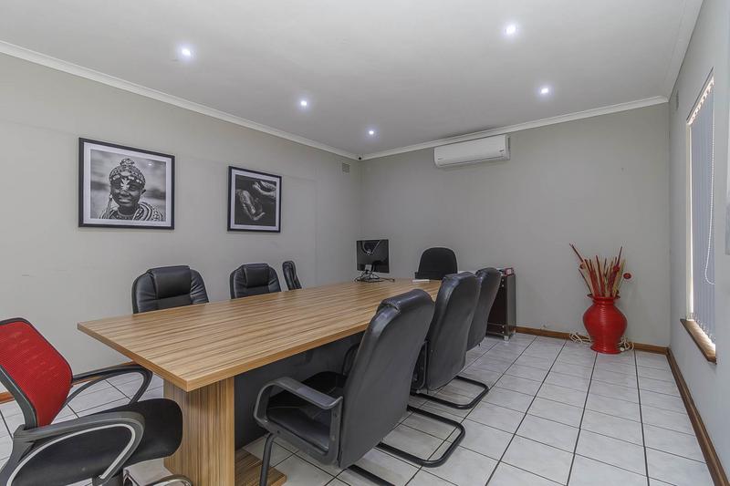 4 Bedroom Property for Sale in Manors KwaZulu-Natal