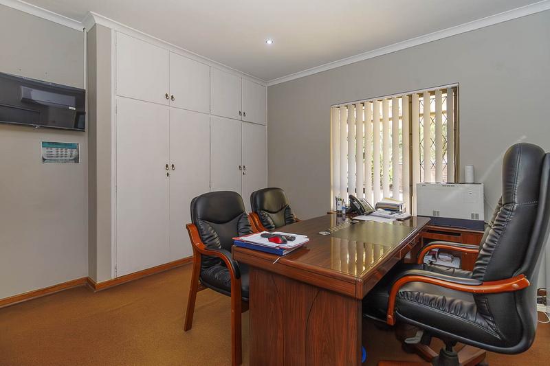 4 Bedroom Property for Sale in Manors KwaZulu-Natal