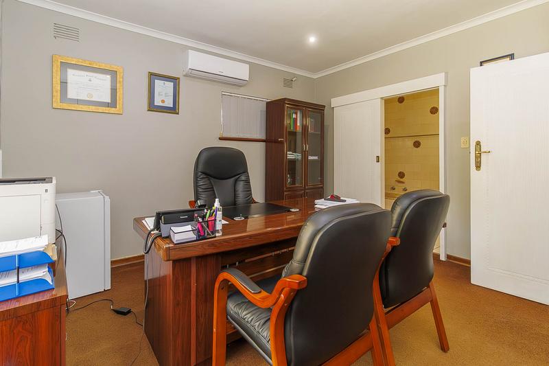 4 Bedroom Property for Sale in Manors KwaZulu-Natal