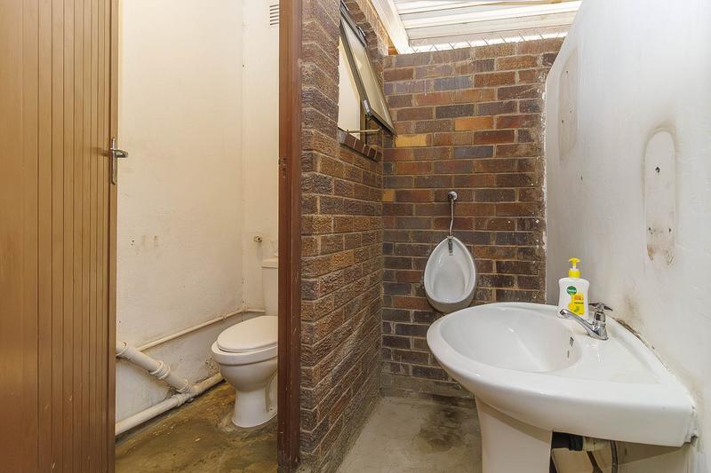 4 Bedroom Property for Sale in Manors KwaZulu-Natal