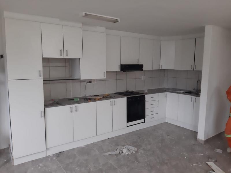 To Let 2 Bedroom Property for Rent in Bluff KwaZulu-Natal