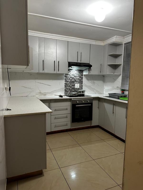 2 Bedroom Property for Sale in Empangeni Central KwaZulu-Natal