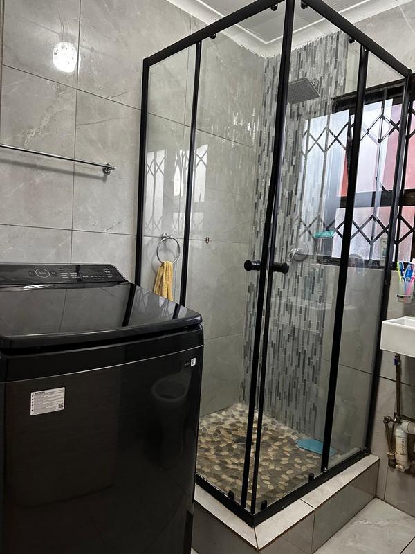 2 Bedroom Property for Sale in Empangeni Central KwaZulu-Natal